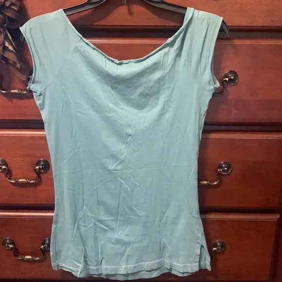 Hollister top - Picture 5 of 5